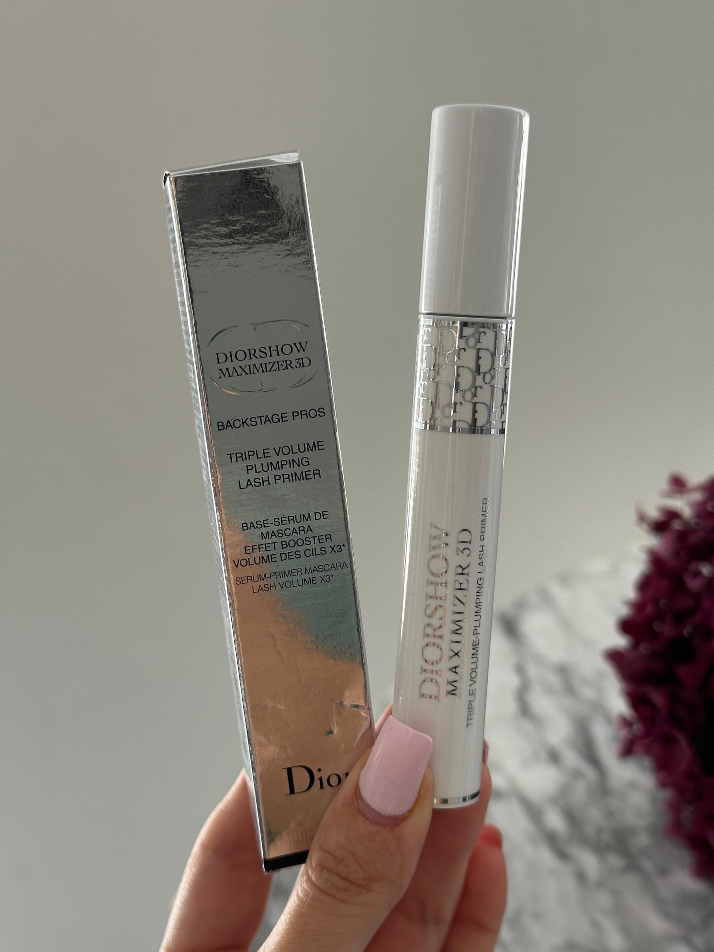 DIOR Diorshow Maximizer 3D
Mascara Primer-Serum Triple Action - Volume, Curl & Definition 24h Wear Lash Care