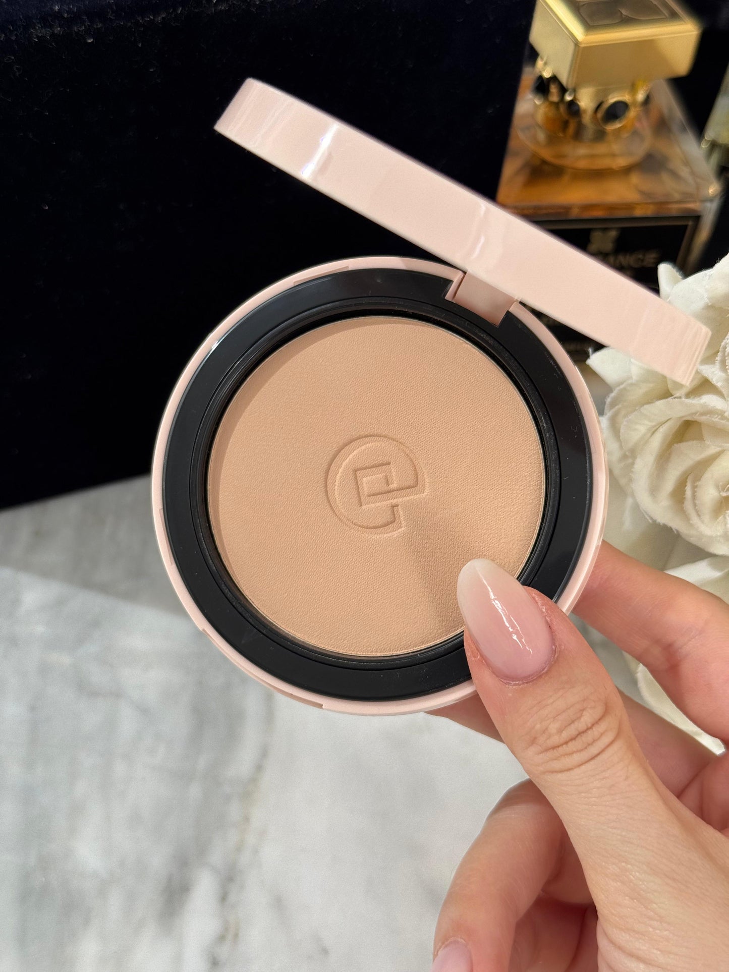 COLLISTAR
Impeccabile Compact Powder - Honey