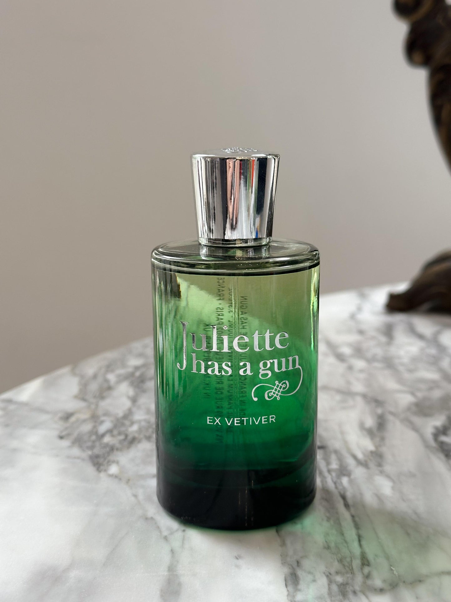JULIETTE HAS A GUN Ex Vetiver
Eau de Parfum 100ml
Citrus, Woody, Fresh