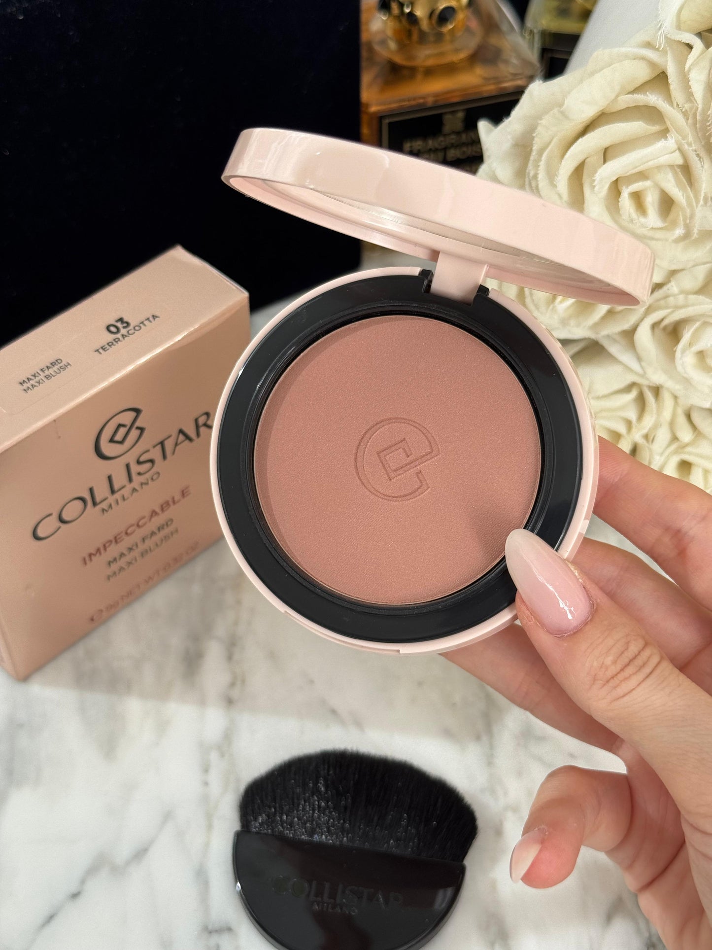 COLLISTAR
Impeccable Maxi Blush - Terracotta