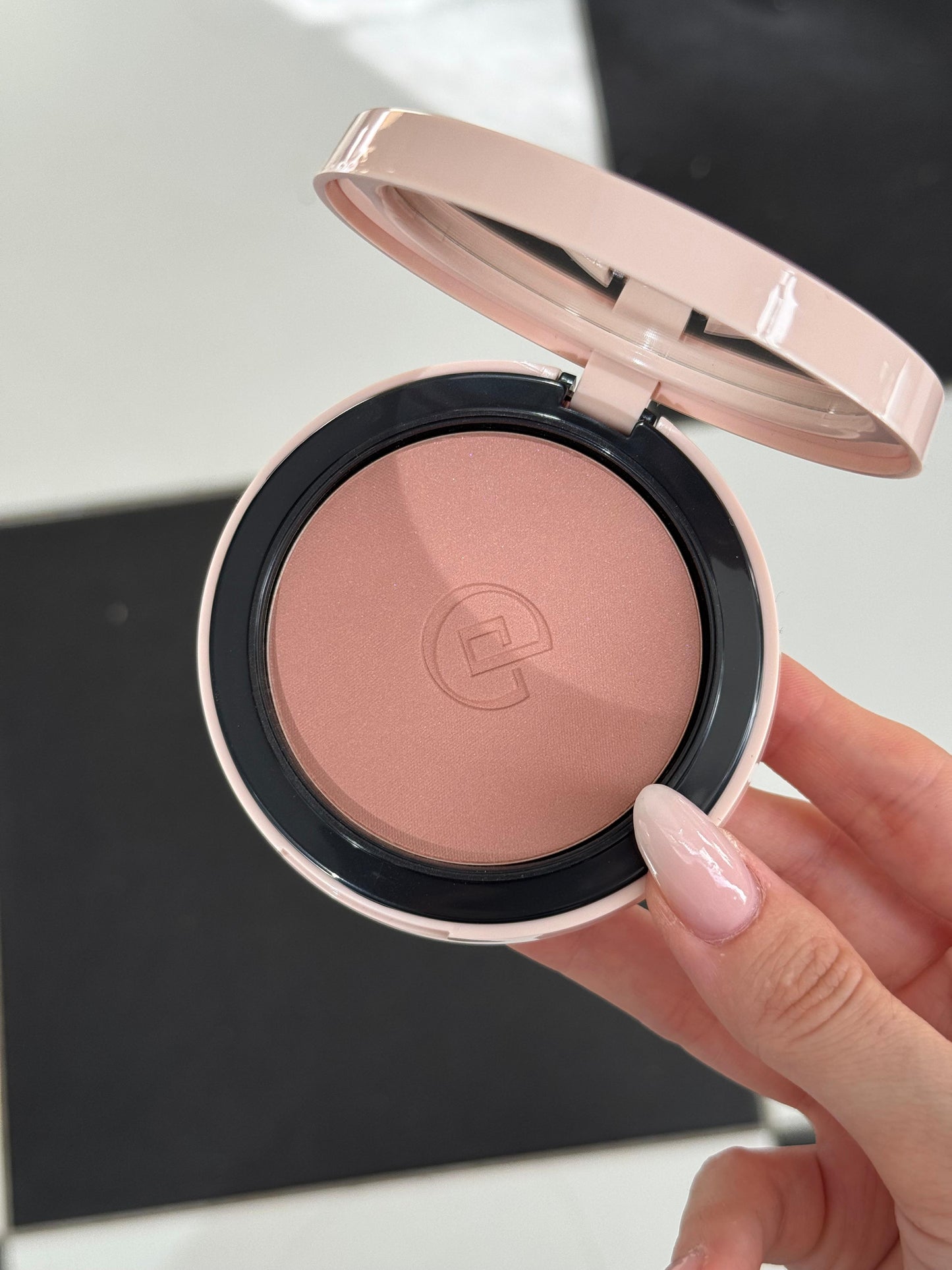 COLLISTAR
Impeccable Maxi Blush - Terracotta