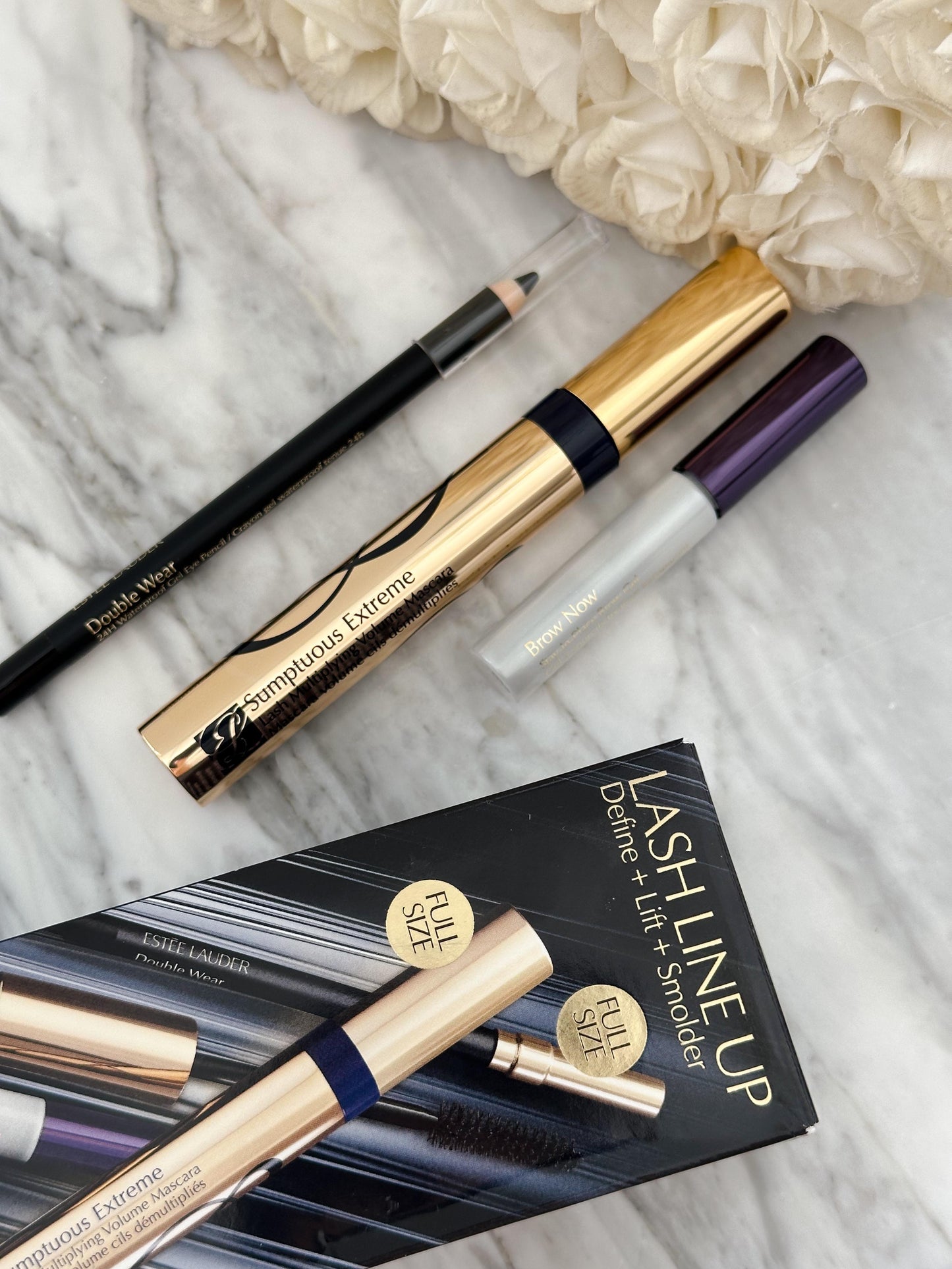 ESTÉE LAUDER Mascara Set
Lash Lineup Define + Lift + Smolder