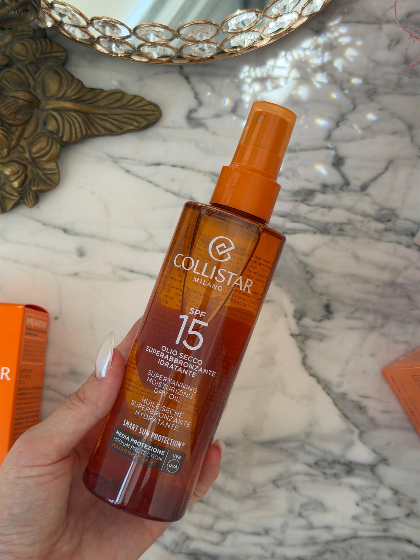 COLLISTAR Supertanning Moisturizing Dry Oil SPF15
Water Resistant