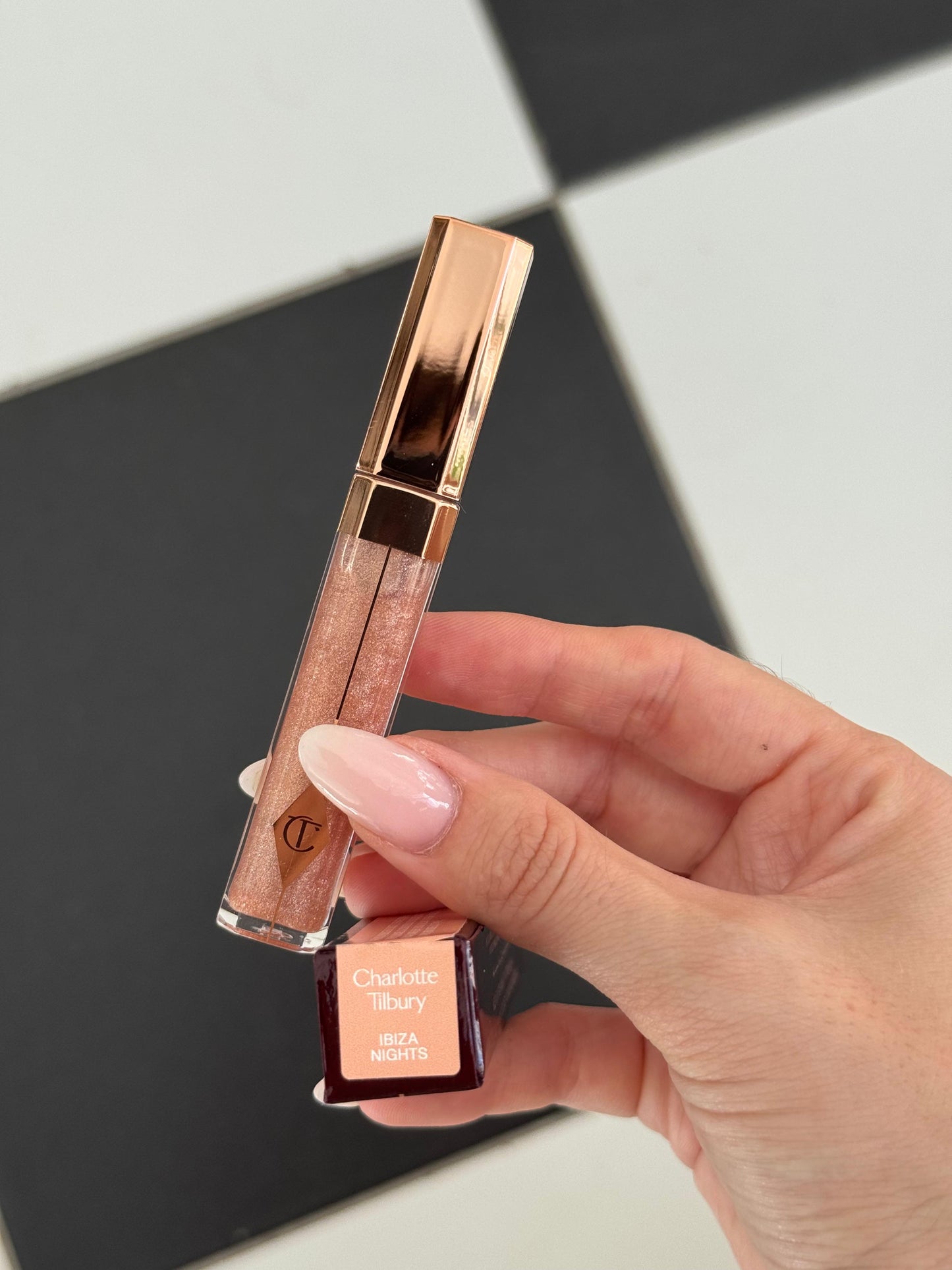 CHARLOTTE TILBURY Lip Lustre Luxe Colour-Rich Lip Lacquer - Ibiza Nights