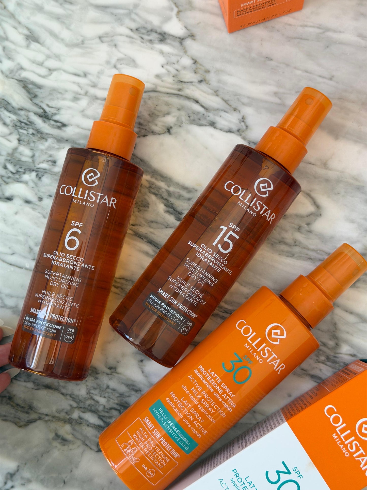 COLLISTAR Active Protection Milk Spray SPF30
Face And Neck Hypersensitive Skins - Water Resistant