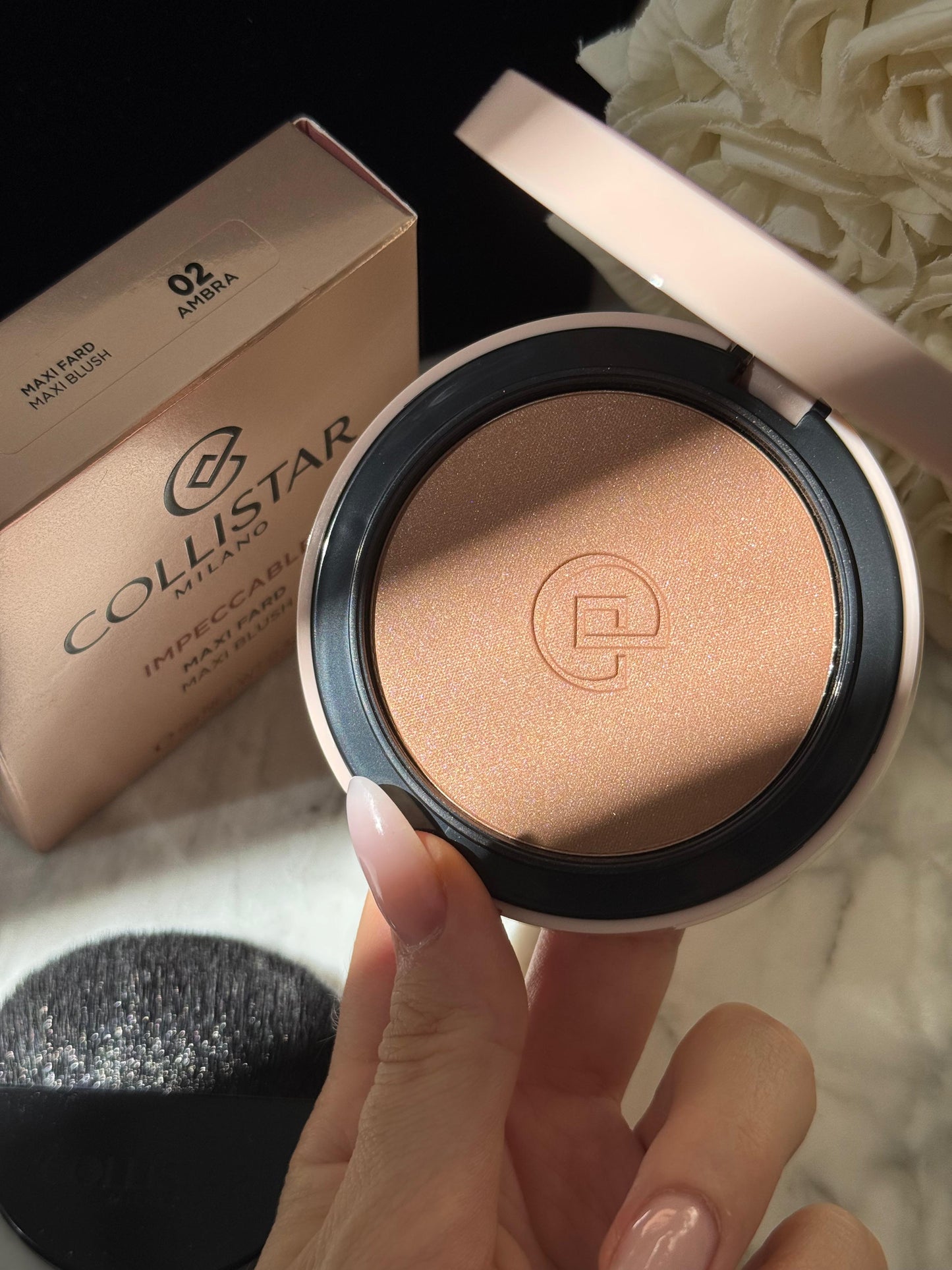 COLLISTAR
Impeccable Maxi Blush - Ambra