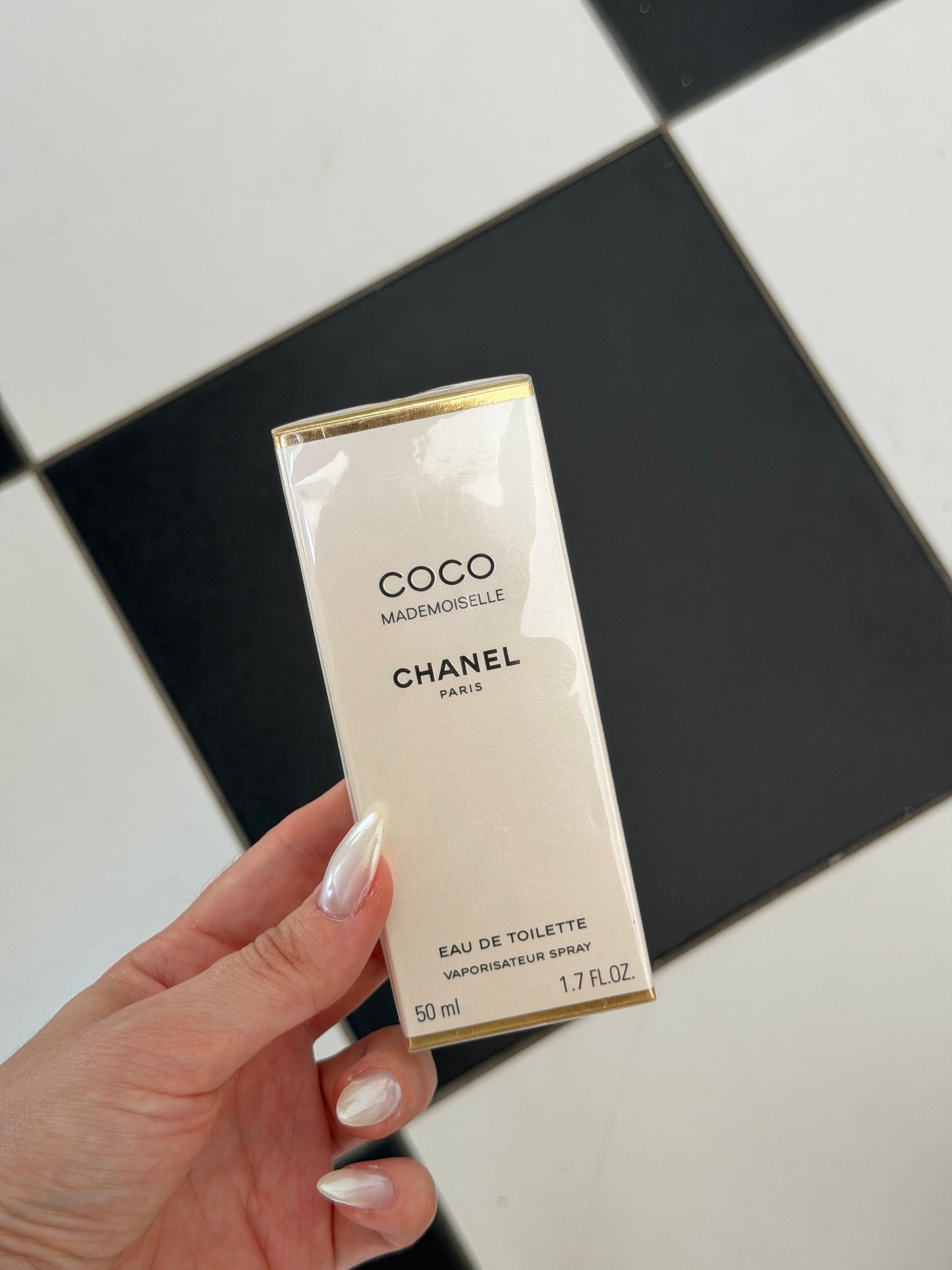 CHANEL Coco Mademoiselle Eau De Toilette