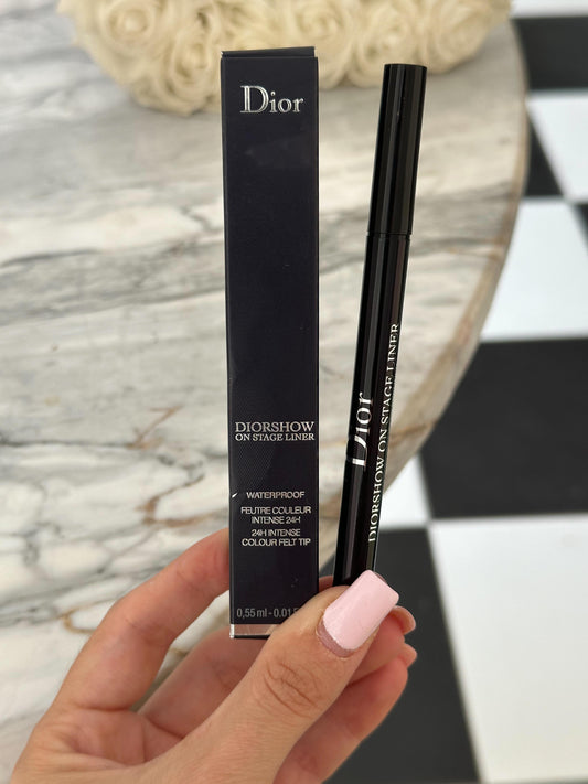 DIOR Diorshow On Stage Liner
Waterproof Felt Tip Liquid Eyeliner - 24H Intense