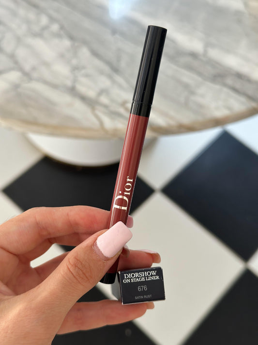 DIOR Diorshow On Stage Liner - Satin Rust
Waterproof Felt Tip Liquid Eyeliner - 24h IntenseColor