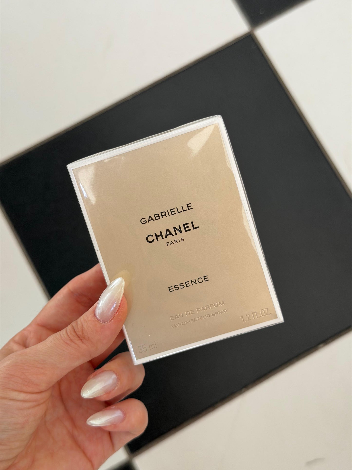 CHANEL Gabrielle Chanel
Essence Eau De Parfum Spray