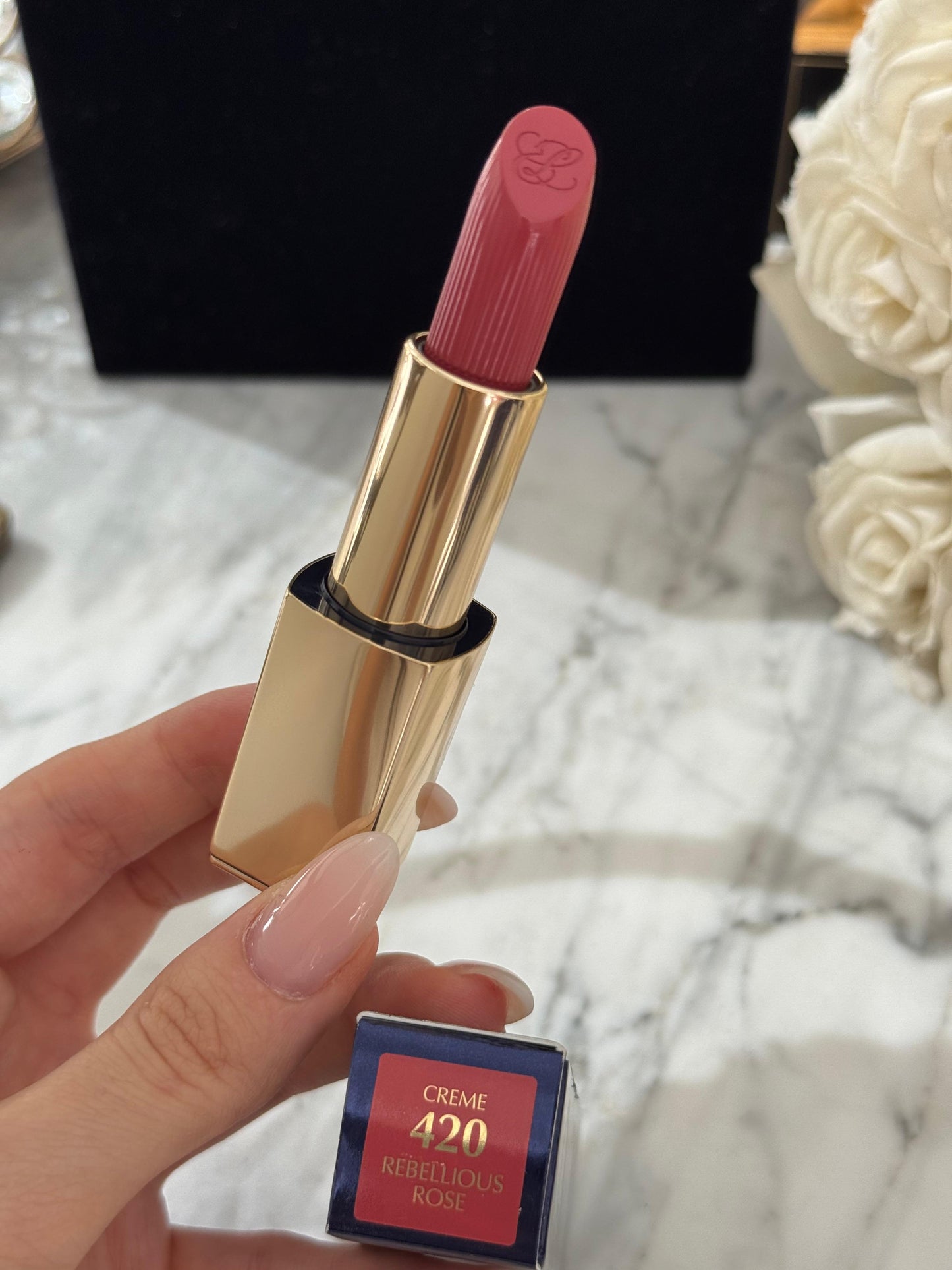ESTÉE LAUDER Pure Color
Creme Lipstick (420)