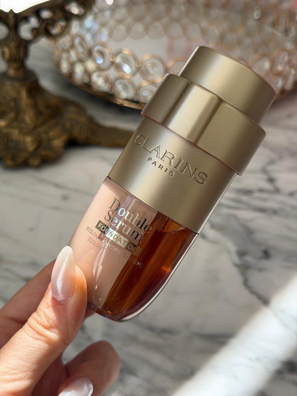 CLARINS Double Serum 2in1 Hybrid Foundation (L2C)