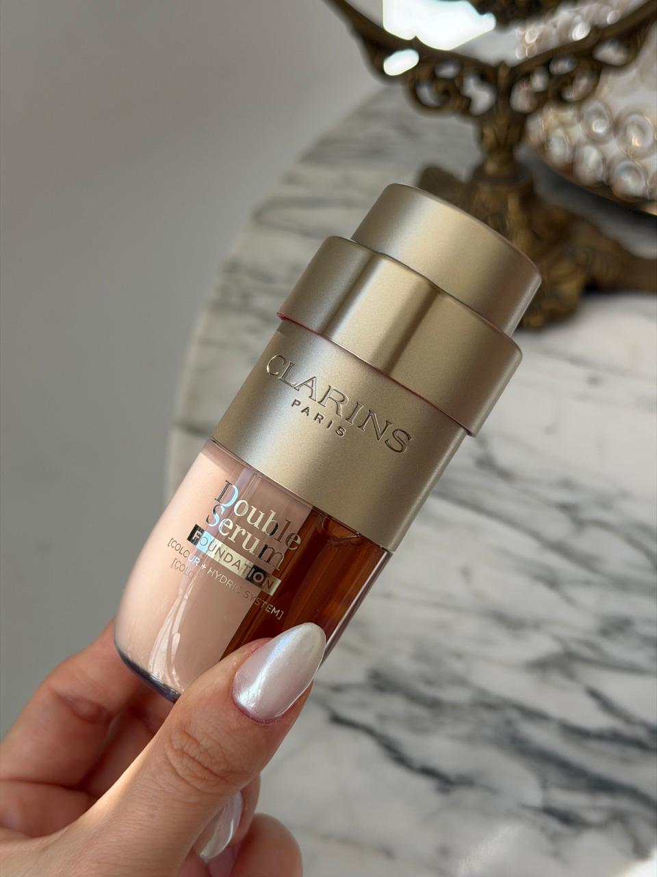CLARINS Double Serum 2in1 Hybrid Foundation (L2C)