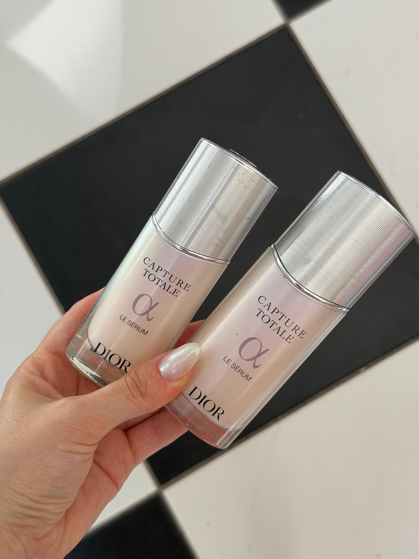 DIOR Capture Totale Le Sérum
Face and Neck Youth Revealing Serum