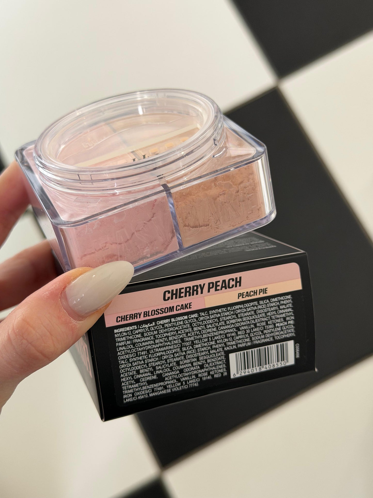 HUDA BEAUTY Easy Bake Duo Loose Baking & Setting Powder - Cherry Peach
