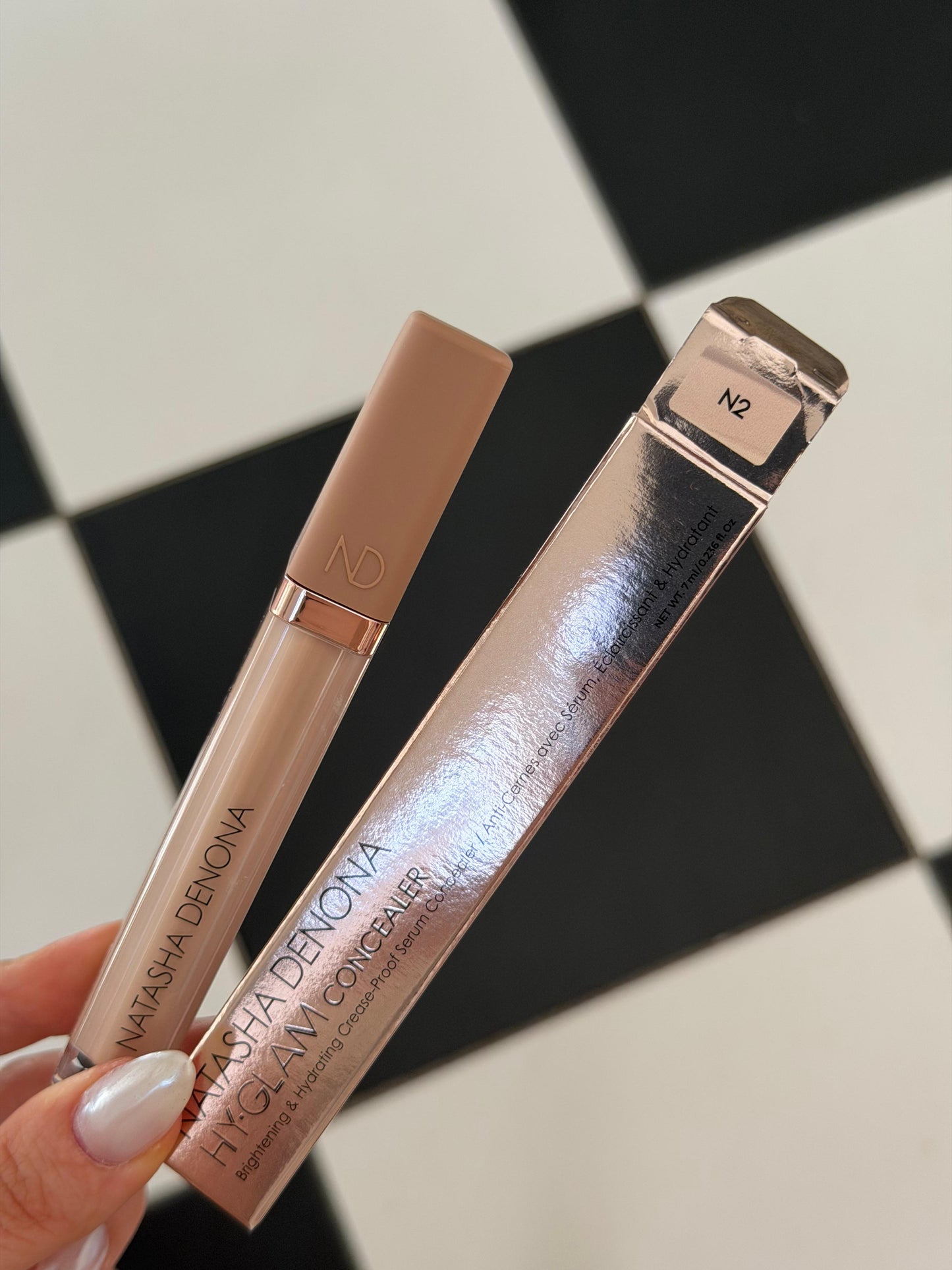 NATASHA DENONA Hy-Glam
Brightening & Hydrating Crease-Proof Serum Concealer (N2)