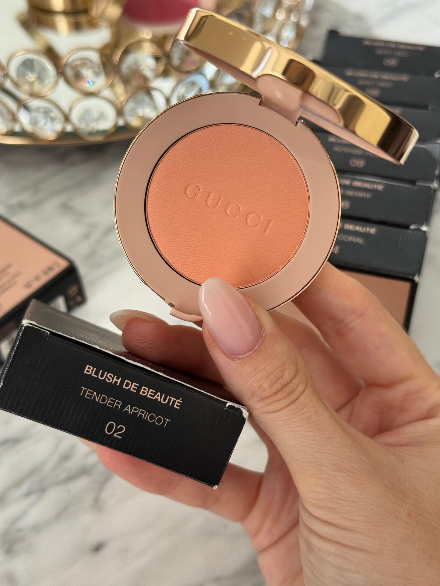 GUCCI Blush De Beauté - Cheeks & Eyes Powder Luminous Matte (02)