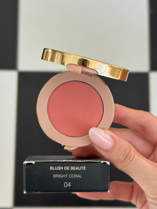 GUCCI Blush De Beauté - Cheeks & Eyes Powder Luminous Matte (04)