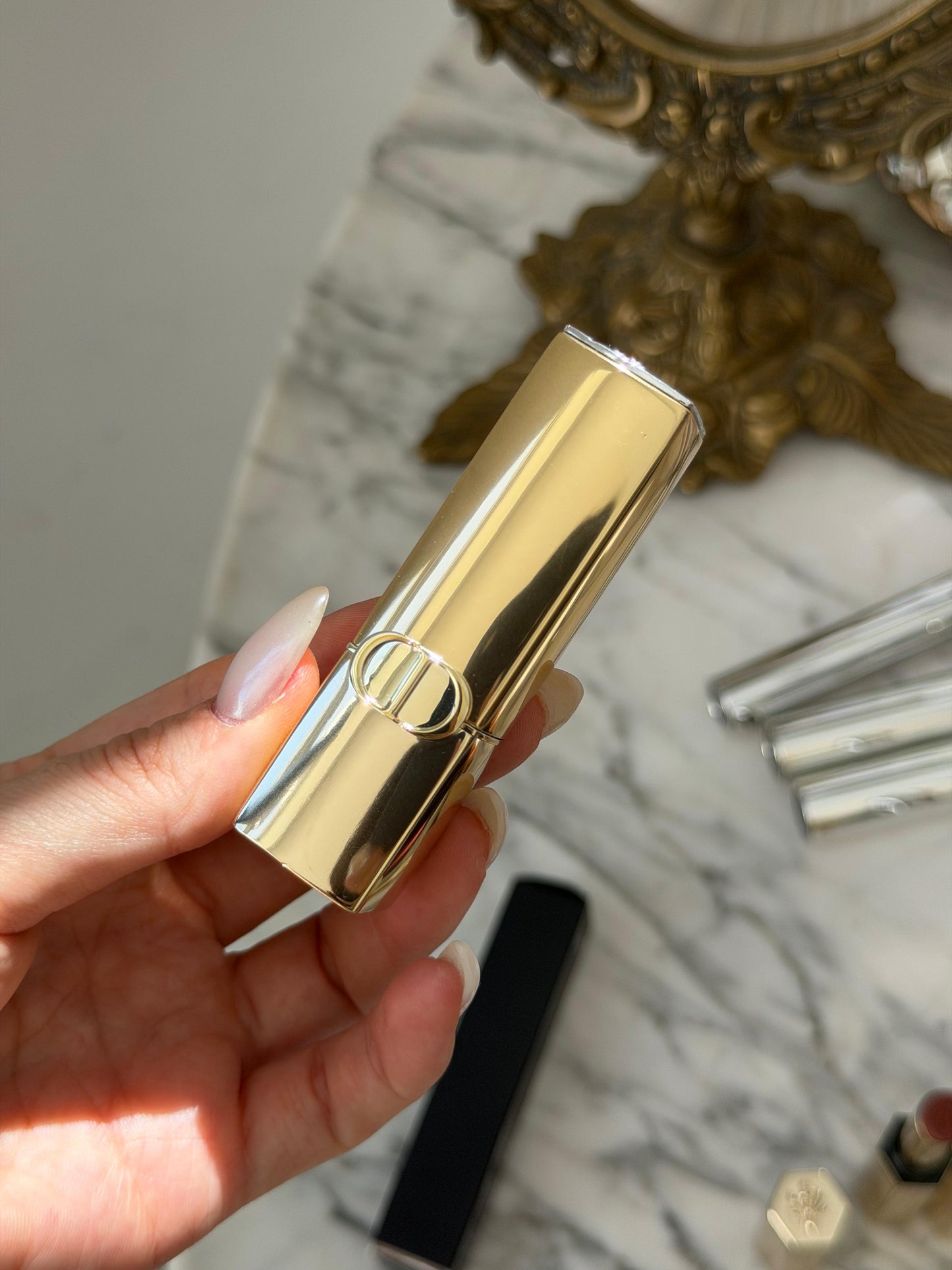 DIOR Rouge Dior - Limited Edition
Couture Color Lipstick (994) - Hydrating and Longwearing