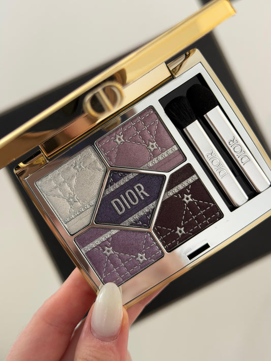 DIOR Diorshow 5 Couleurs - Limited Edition (912)
High-Color Eyeshadow Wardrobe - Longwear Creamy Powder Palette