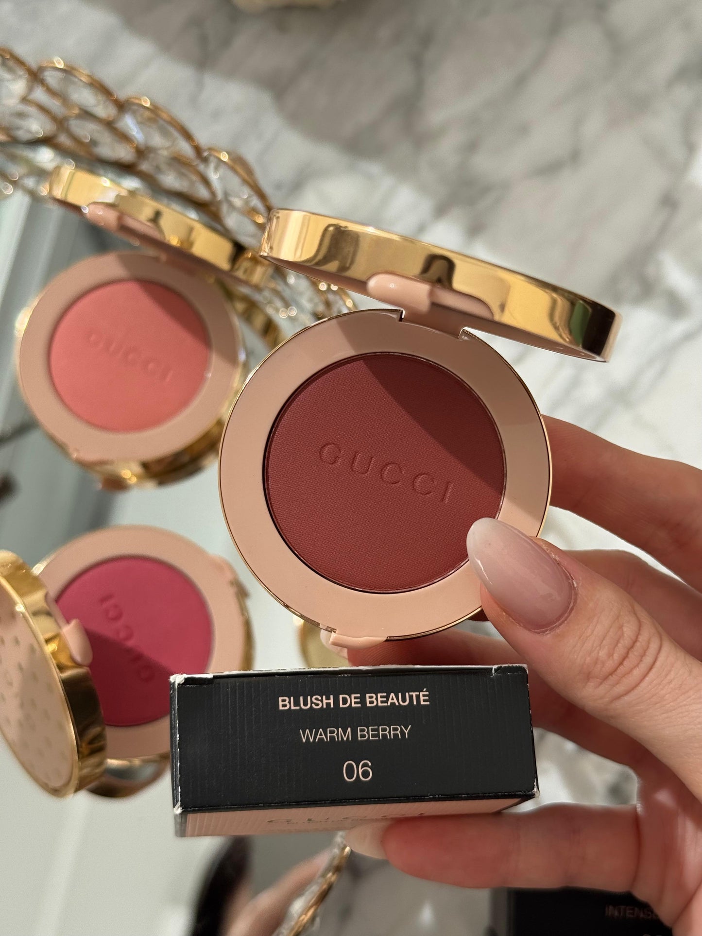 GUCCI Blush De Beauté - Cheeks & Eyes Powder Luminous Matte (06)