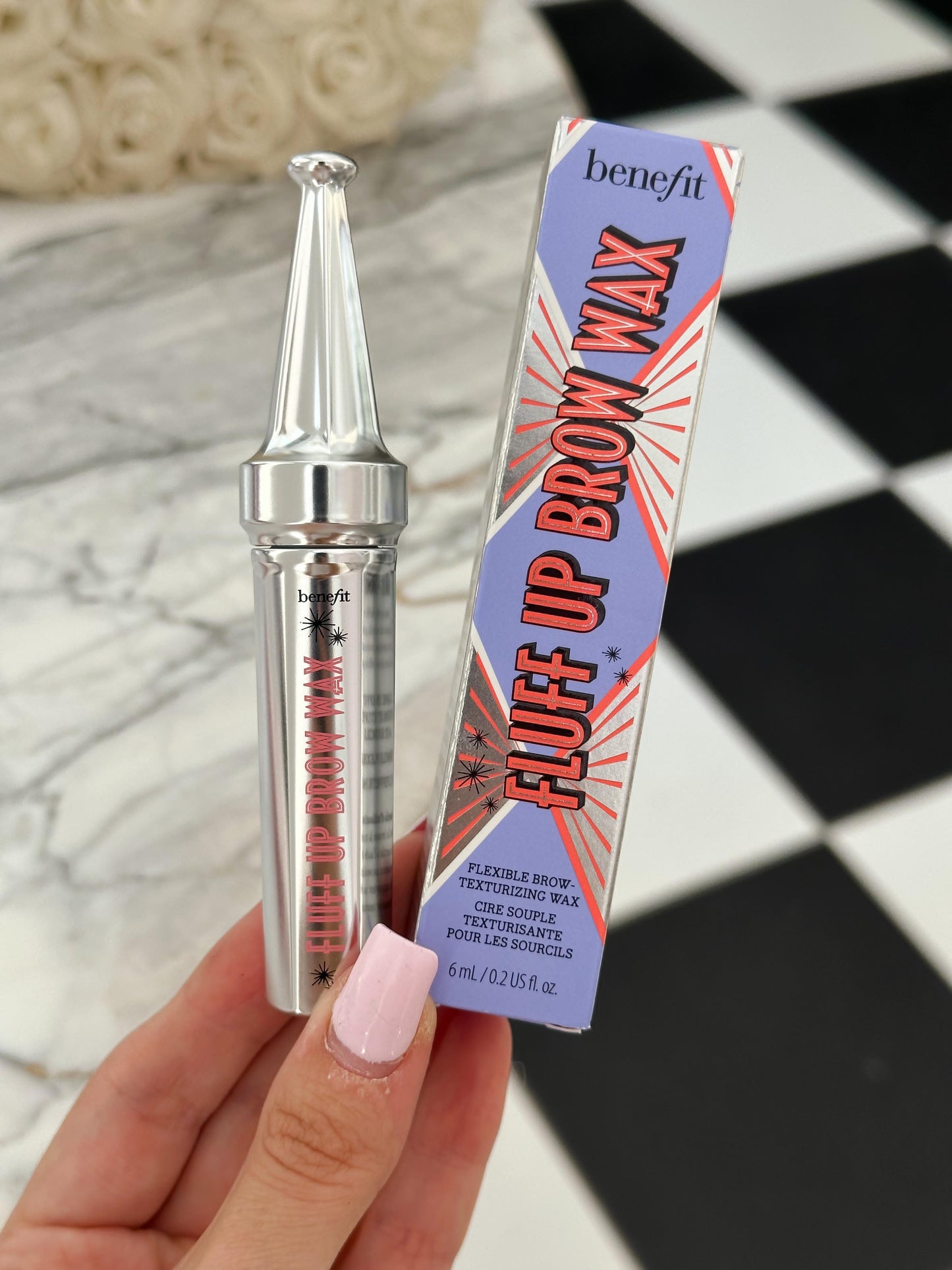 BENEFIT Fluff Up Brow Wax
Flexible Brow-Texturizing