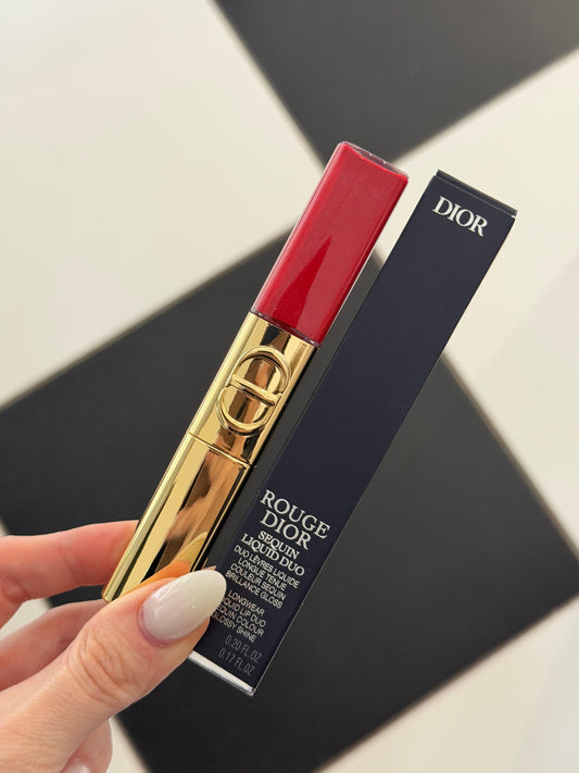 DIOR Rouge Dior Sequin Liquid Duo (999) - Limited Edition
Ultra-Glittery Color, Glossy Shine