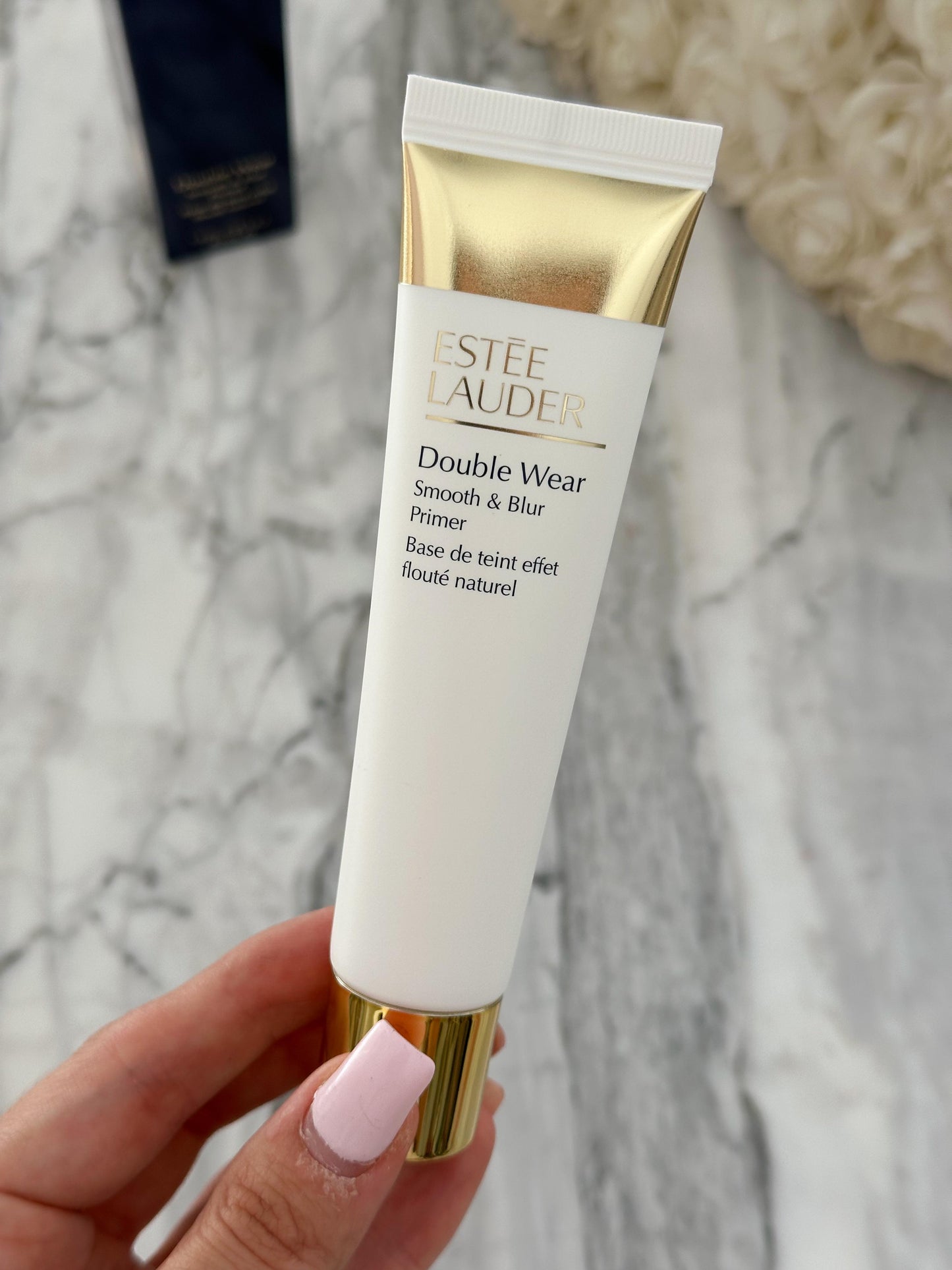 ESTÉE LAUDER Double Wear
Smooth & Blur Primer