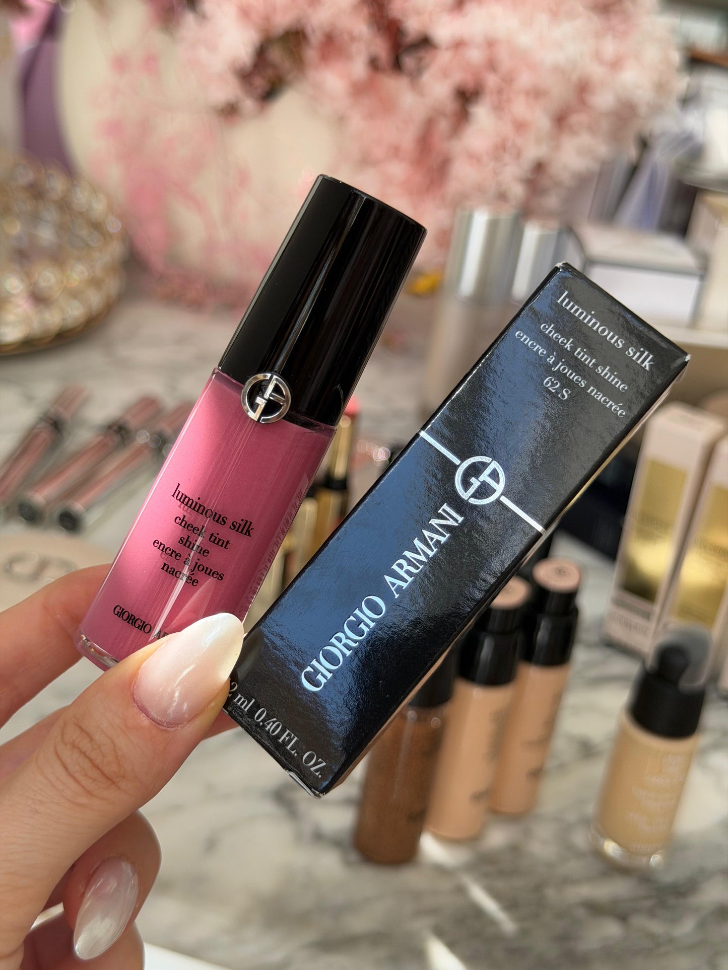 ARMANI Luminous Silk Cheek Tint - 
Skin-Fusing Liquid Blush (62S)