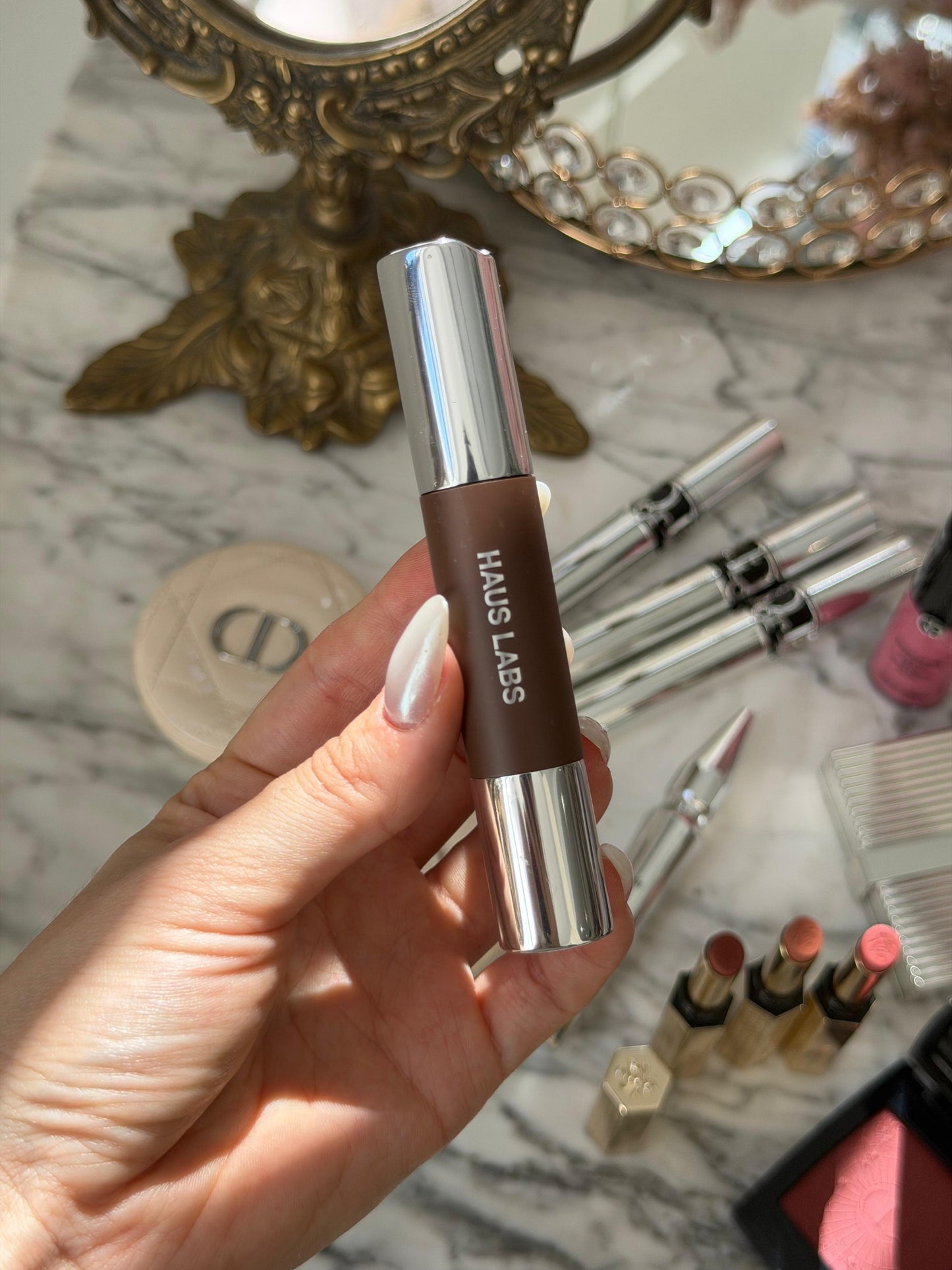 HAUS LABS 
Precision Sculpt Shaping Balm Contour - Taper