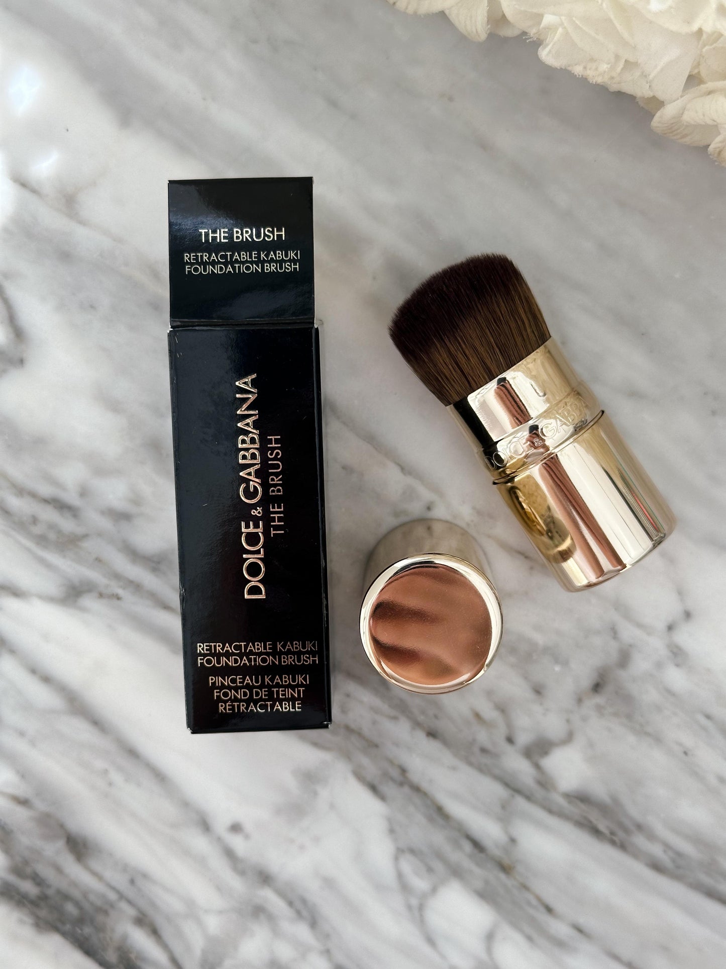 DOLCE & GABBANA
Retractable Kabuki Powder Brush
