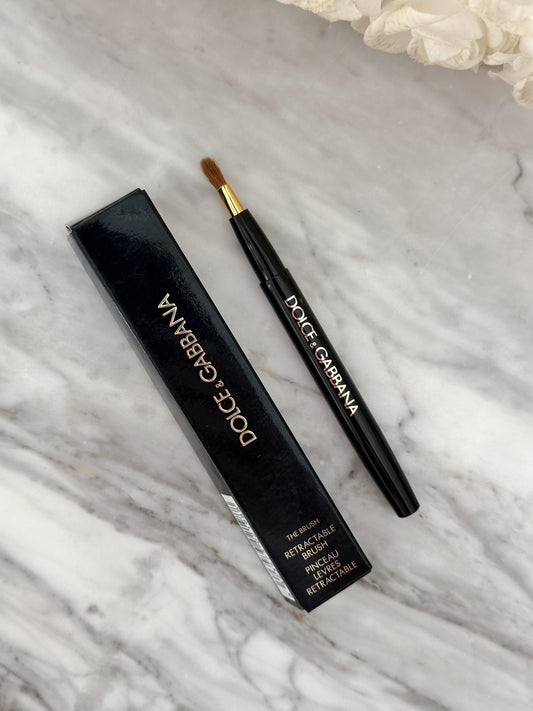 DOLCE & GABBANA
Make Up Brush Lip Liner Retract