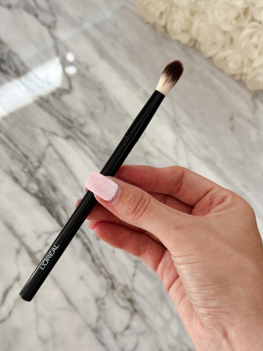 L'ORÉAL Eye Soft Smoky Professional Makeup Brush