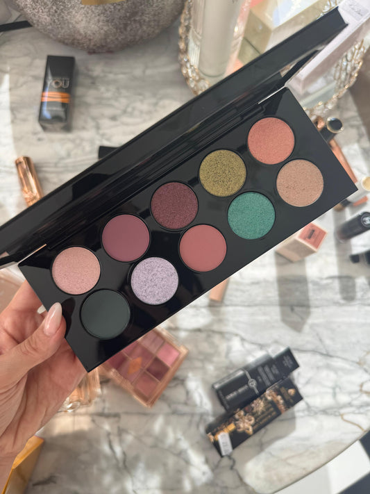 PAT McGRATH LABS Mothership XII Eyeshadow Palette: Petalmorphosis