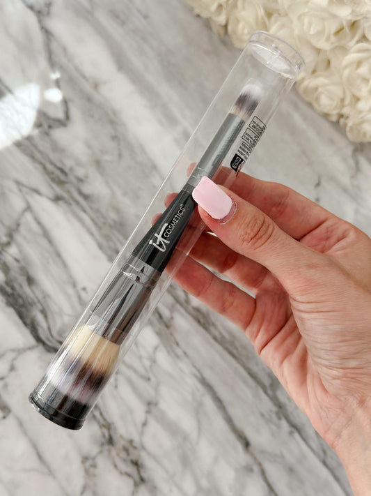 IT COSMETICS Heavenly Luxe™ Complexion Perfection - 2in1 Foundation & Concealer Brush