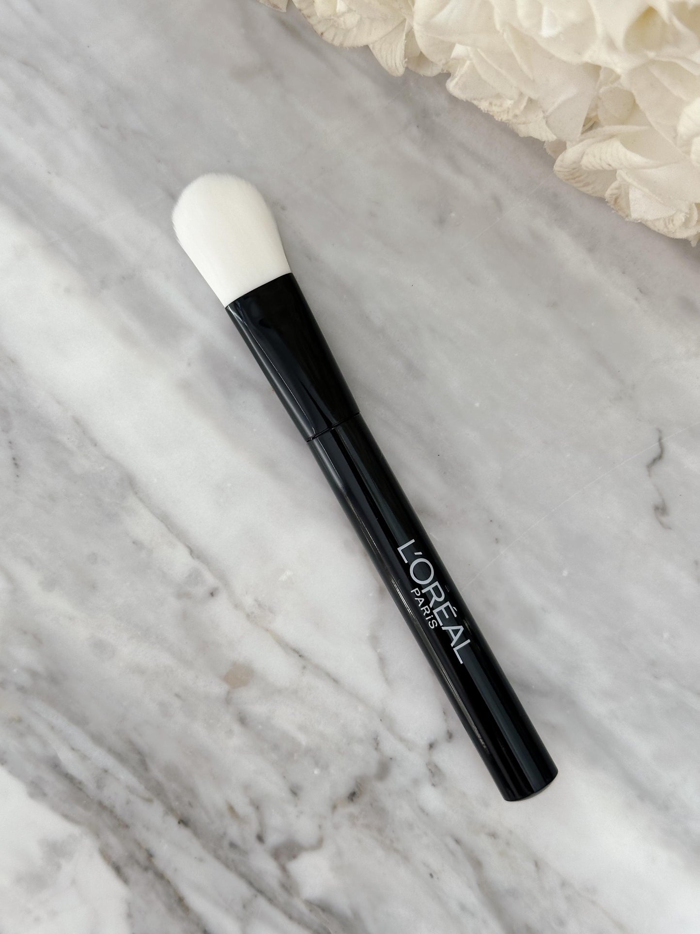 L’ORÉAL Makeup Brush
