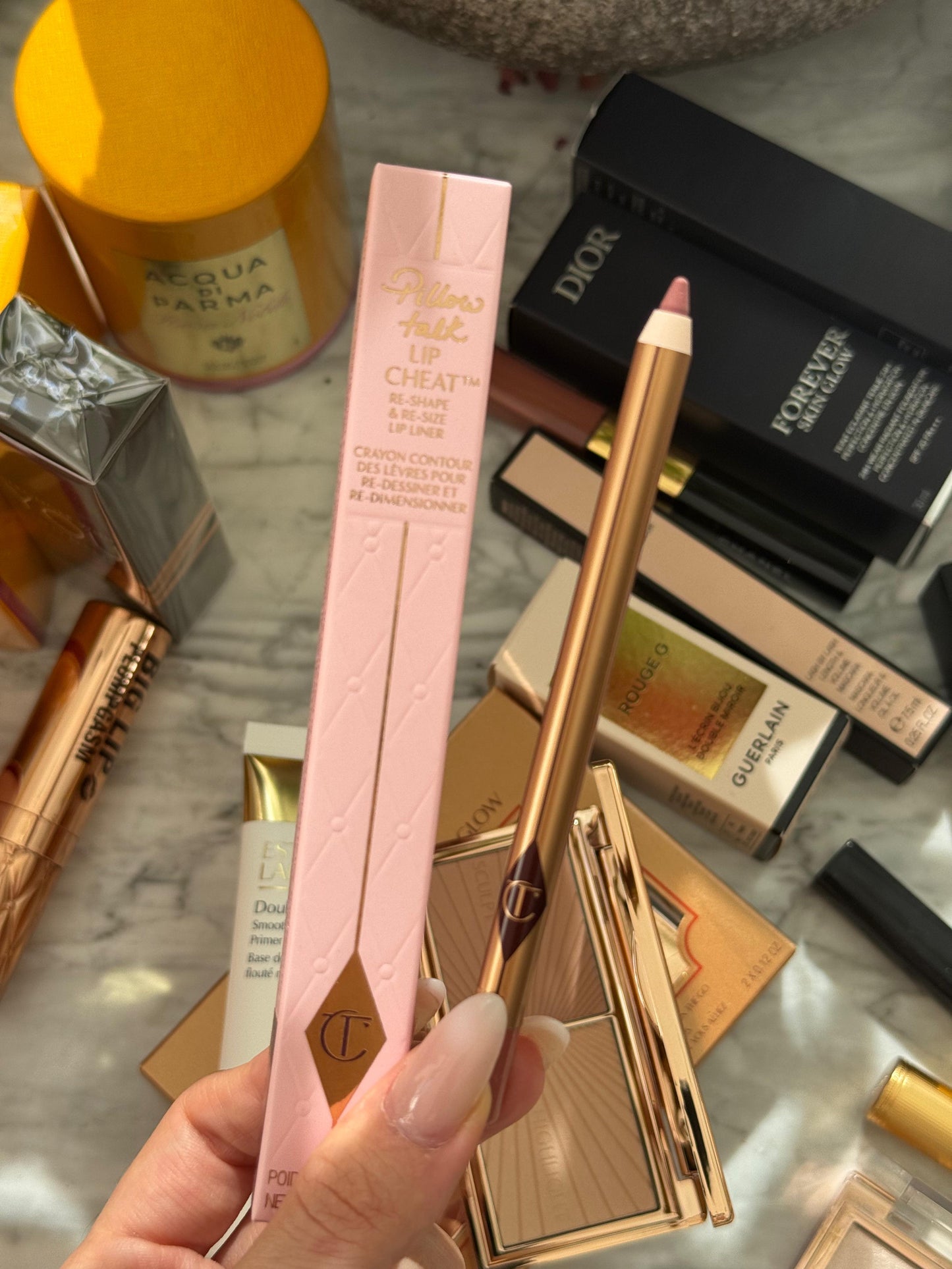 CHARLOTTE TILBURY Pillow Talk Lip Cheat Re-Shape & Re-Size Lip Liner