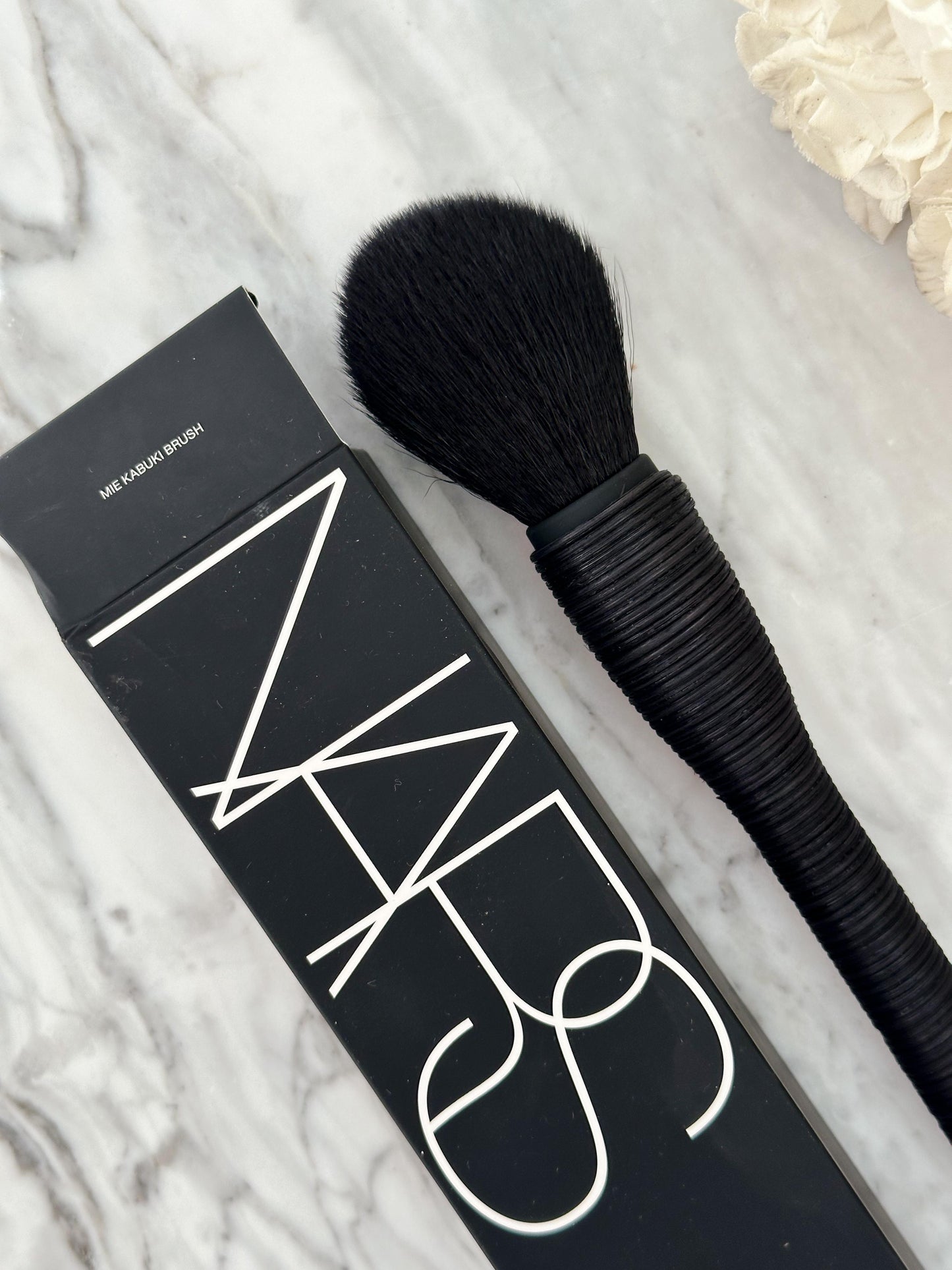 NARS Mie Kabuki Brush - Pressed Powders