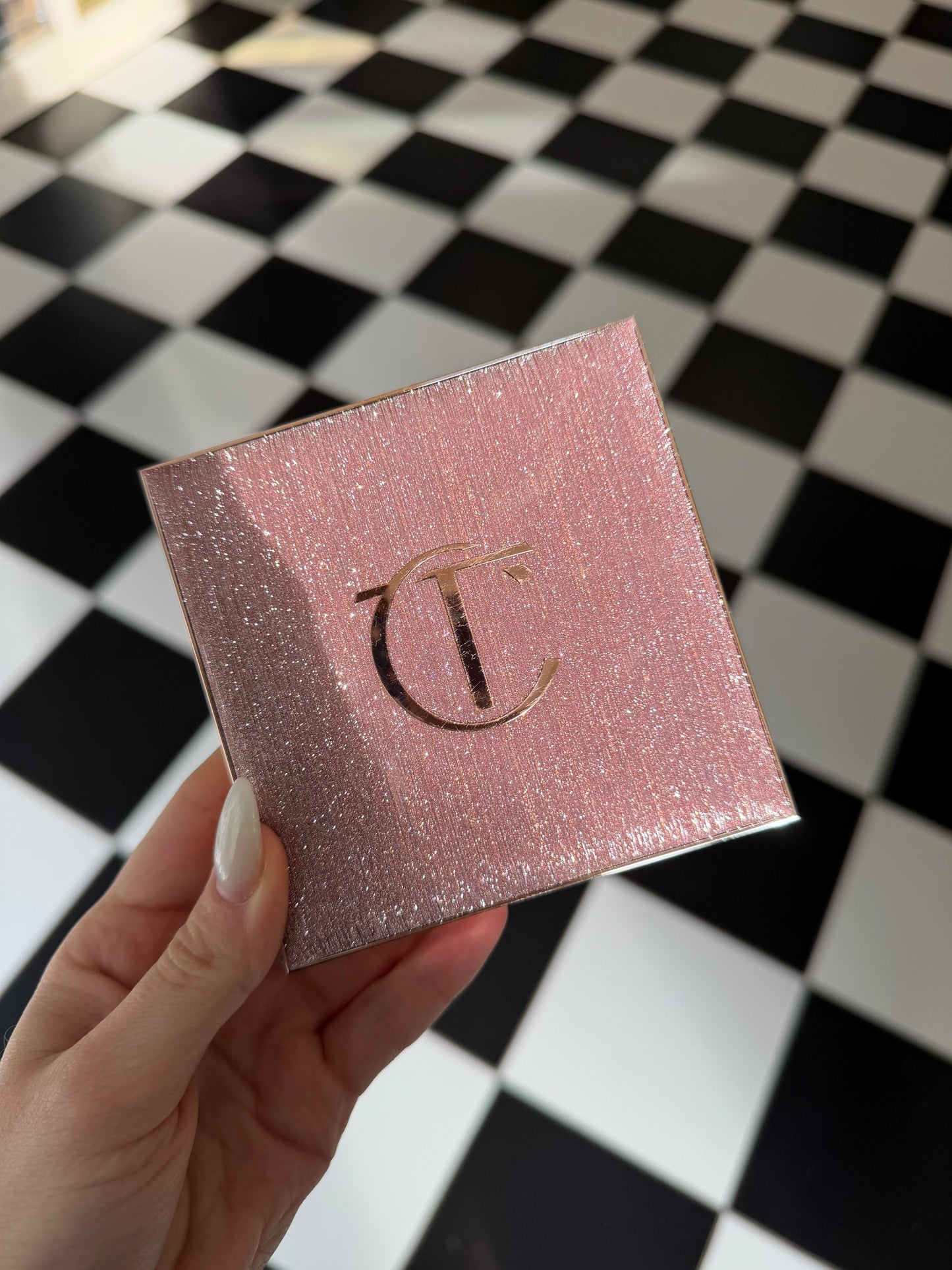 CHARLOTTE TILBURY Hollywood Instant Look In A Palette - Dreamy Bronzed Beauty