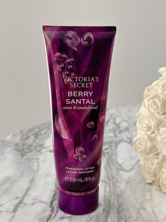 VICTORIA'S SECRET
Berry Santal - Fragrance Lotion