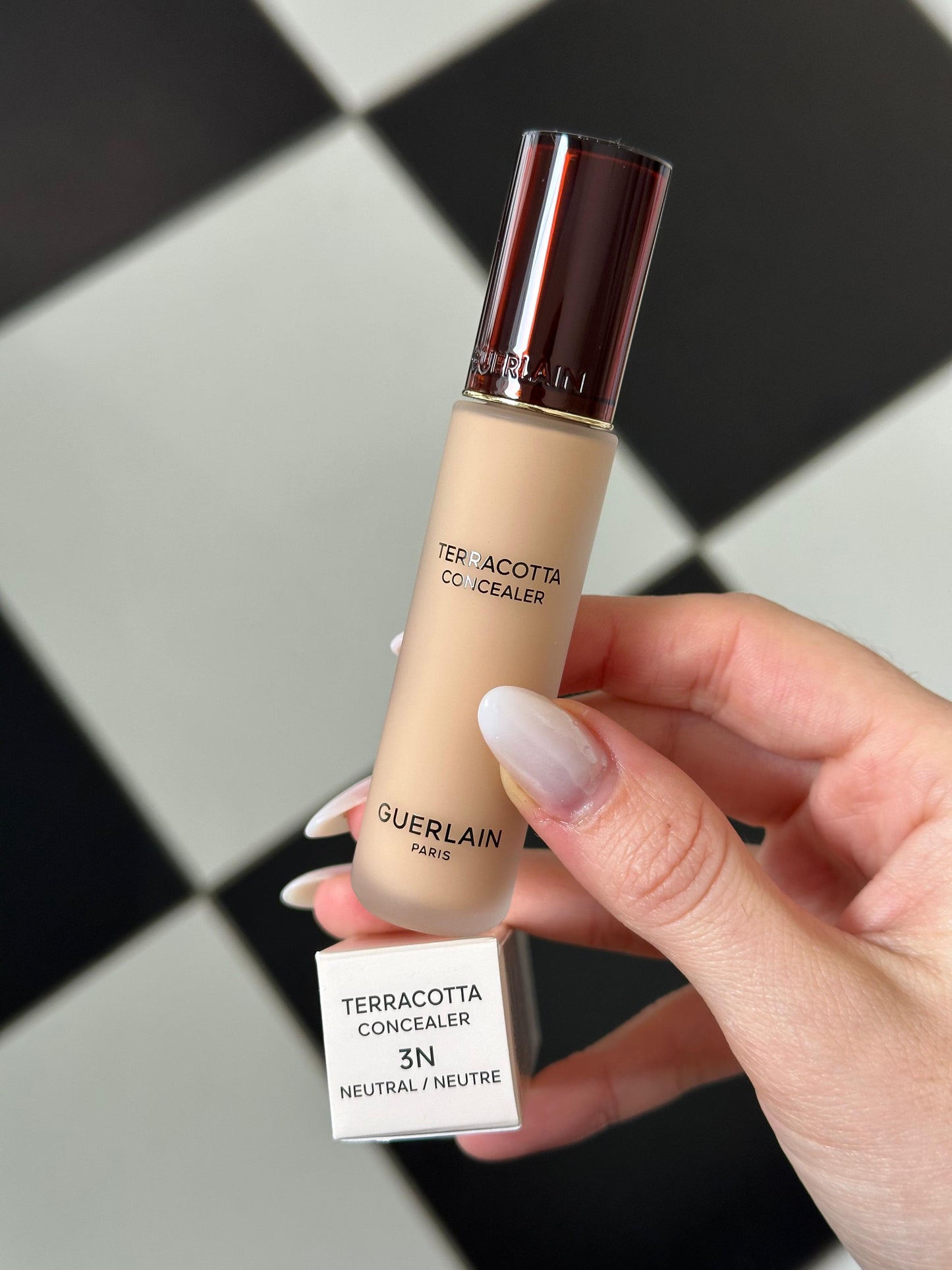 GUERLAIN Terracotta Concealer
Natural Perfection 24H Wear – No-Transfer