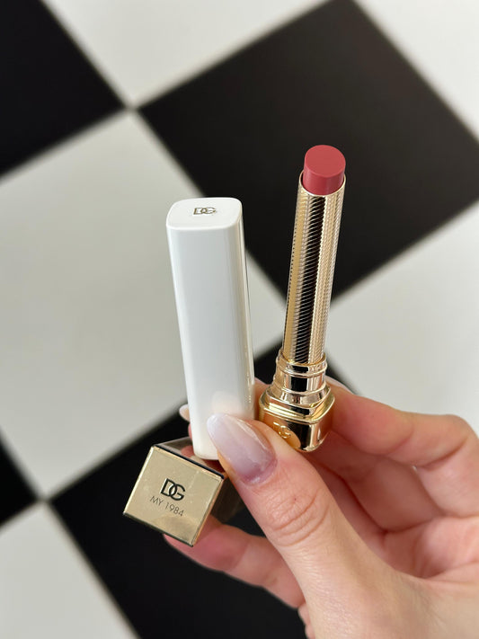 DOLCE&GABBANA My Juicy Sheer Lipstick - My 1984
Instant Shine & Hydration Lip Stylo