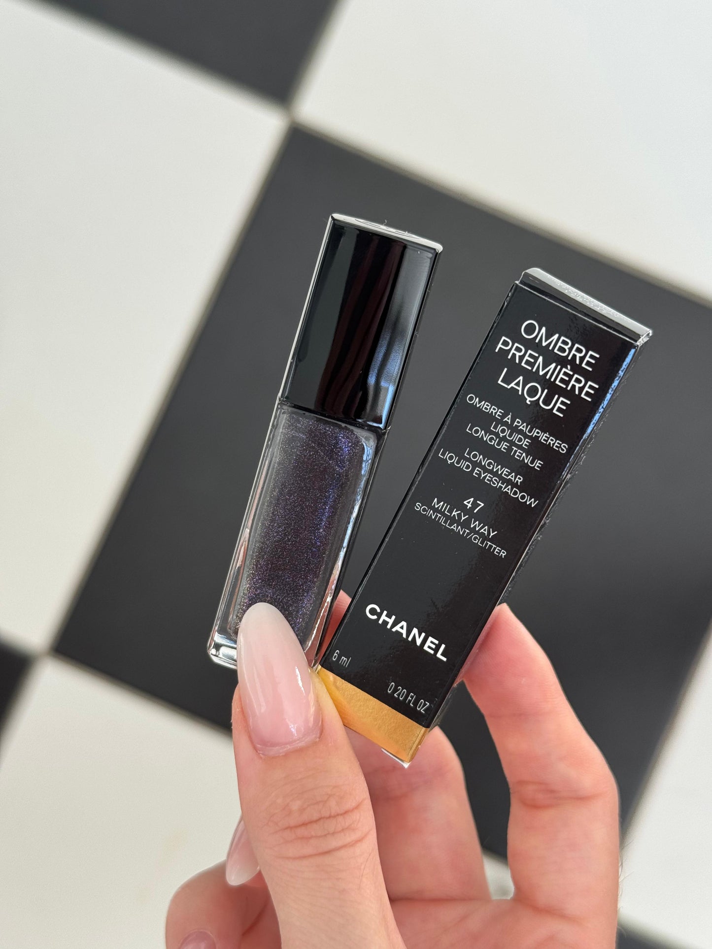 CHANEL Ombre Première Laque Longwear Liquid Eyeshadow (47)