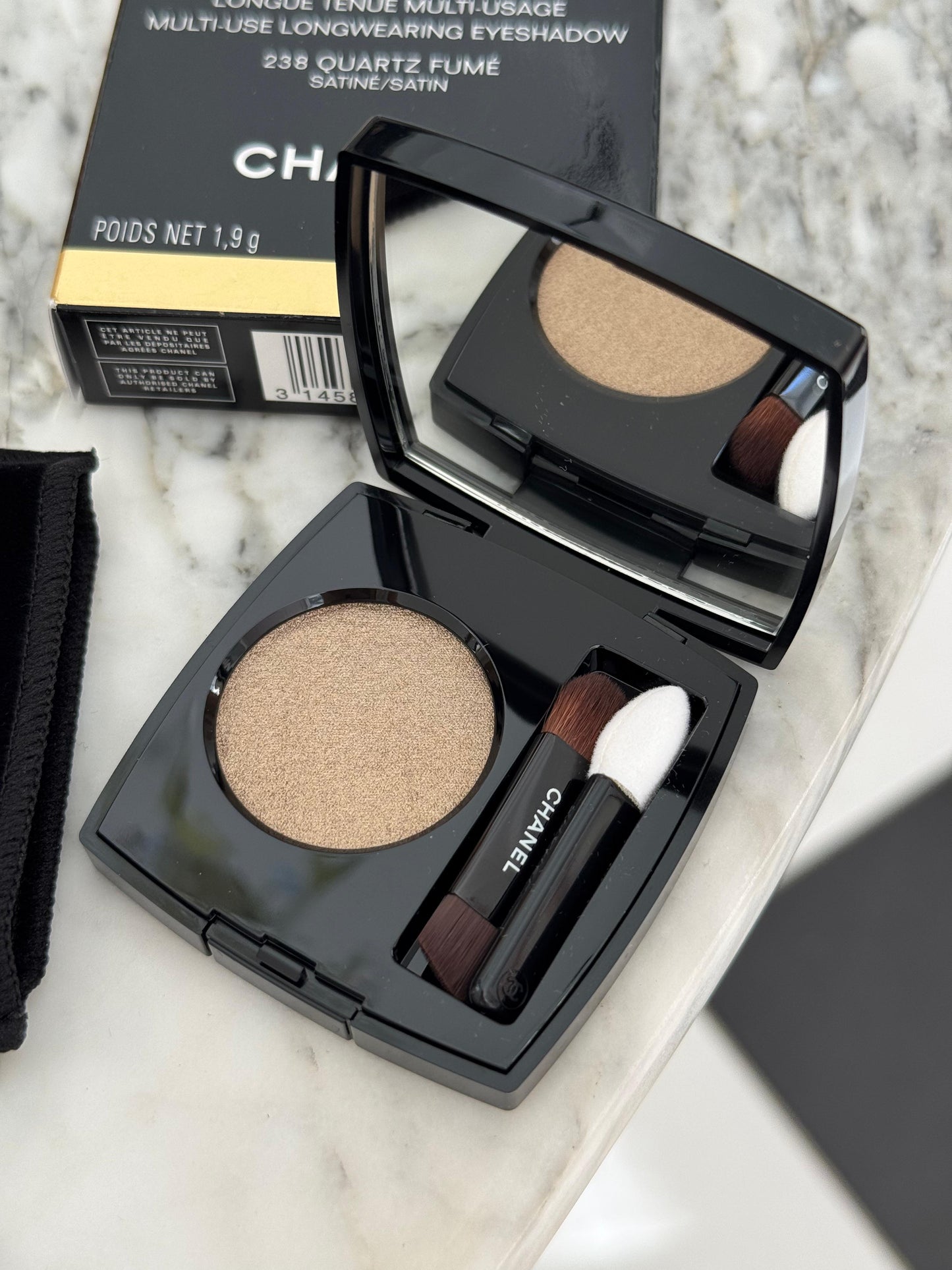 CHANEL Ombre Essentielle Multi-Use Longwearing Eyeshadow (238)