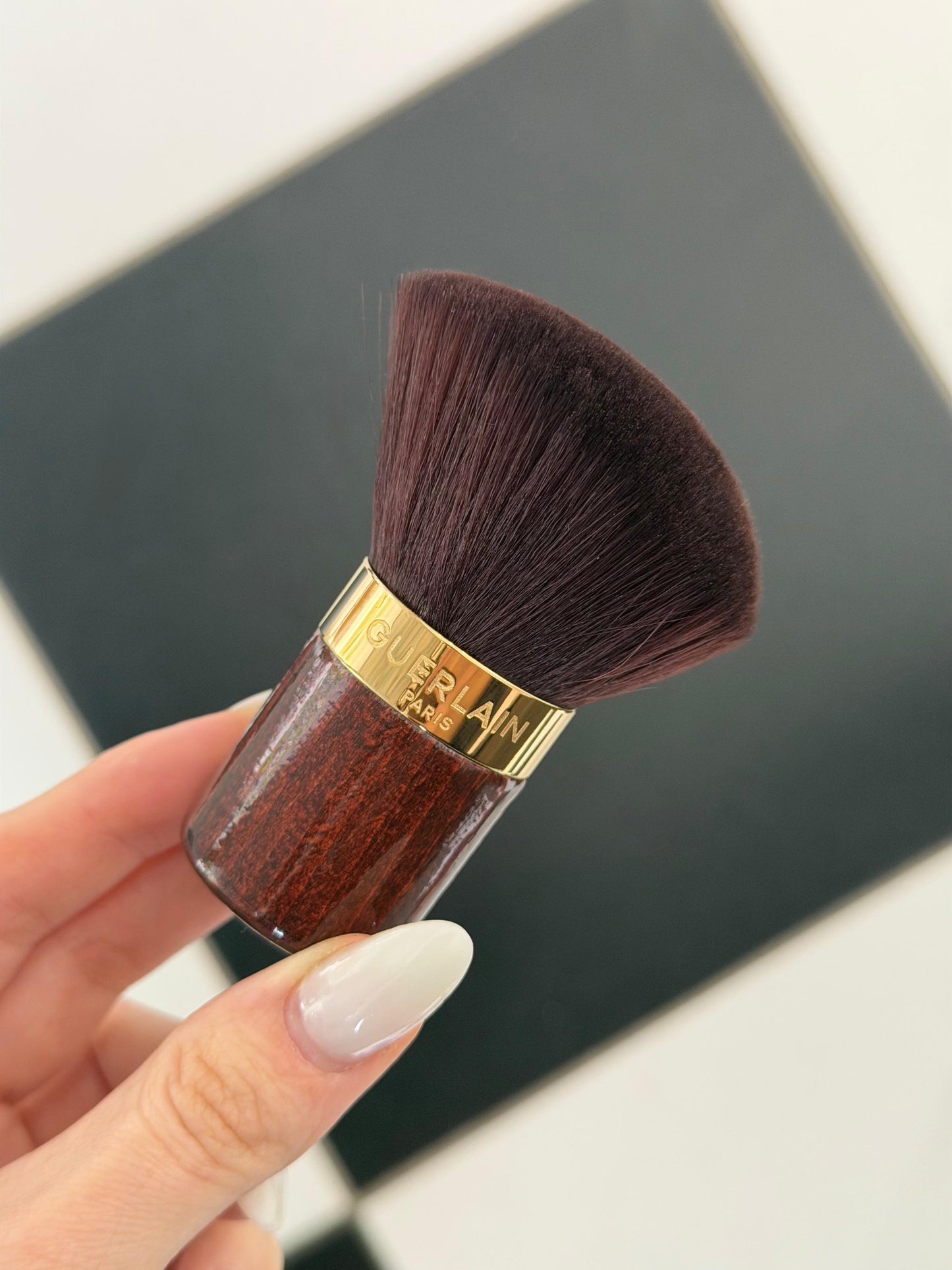GUERLAIN Terracotta Kabuki Powder Brush