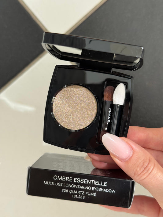 CHANEL Ombre Essentielle Multi-Use Longwearing Eyeshadow (238)