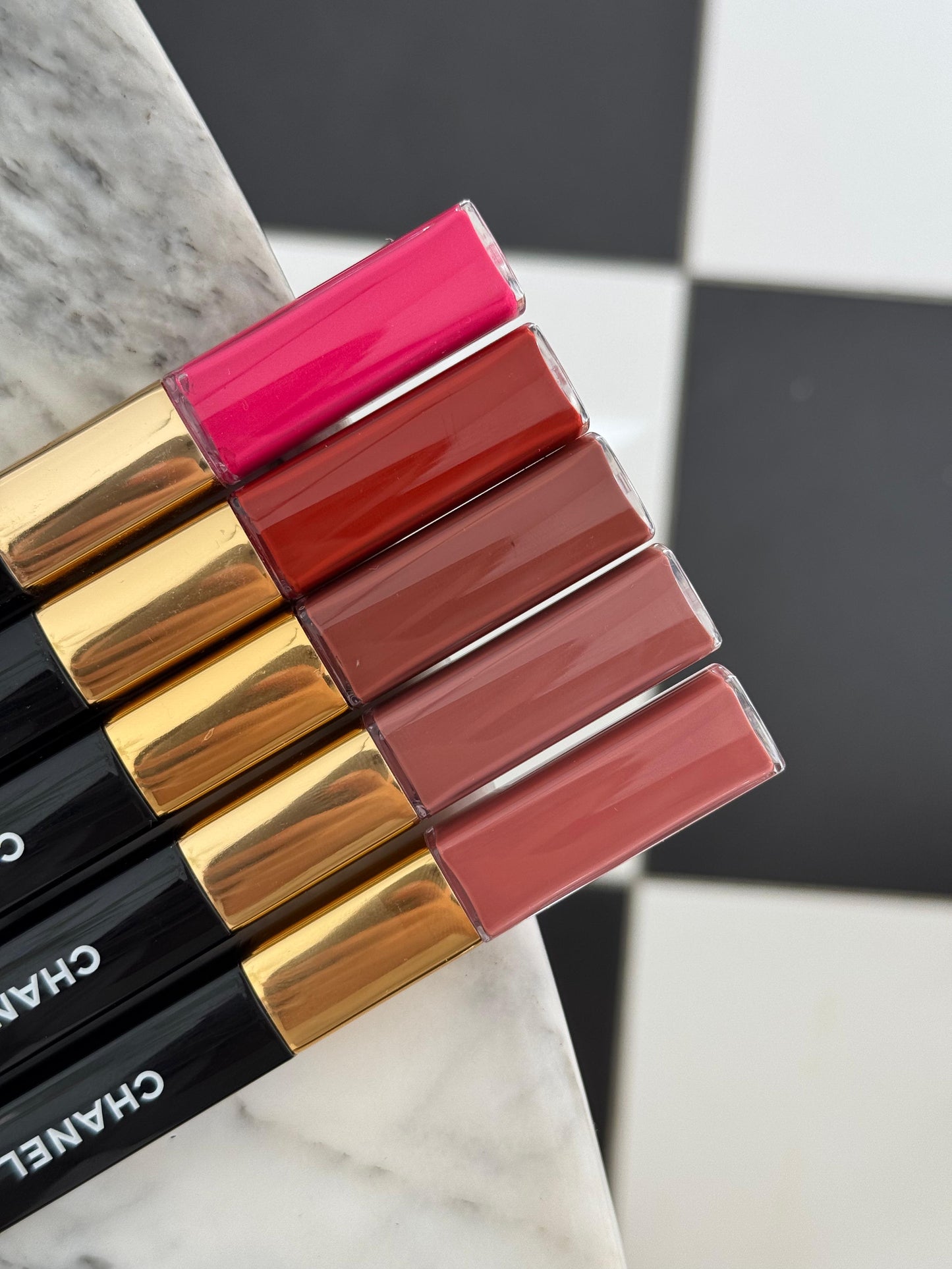 CHANEL Le Rouge Duo Ultra Tenue (182)
Ultrawear Liquid Lip Colour