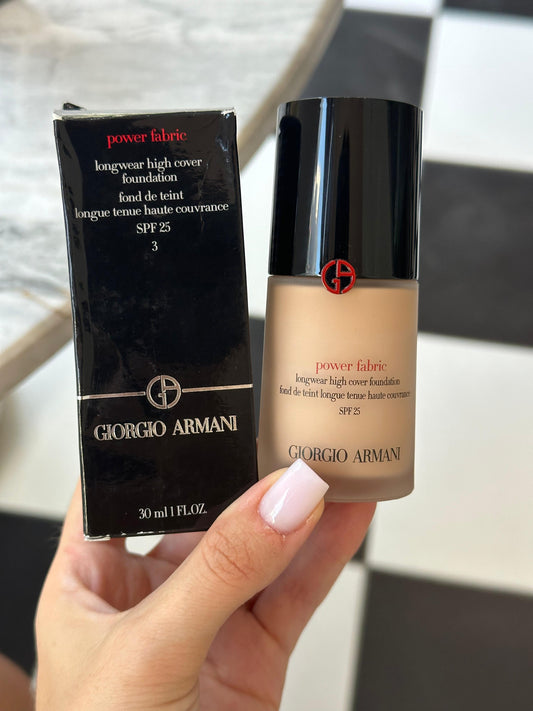 ARMANI Power Fabric - Longwear High Cover Foundation SPF25