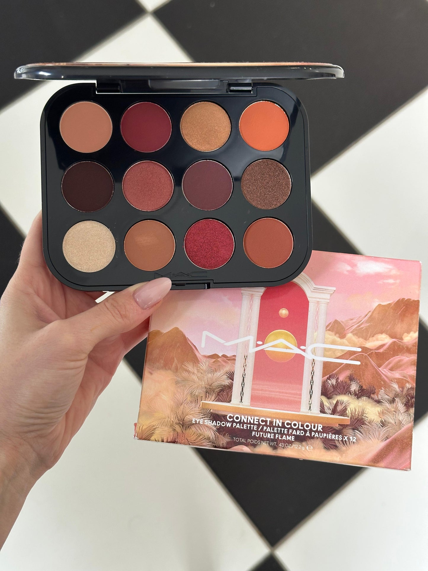 MAC Connect In Colour Eye Shadow Palette: Future Flame