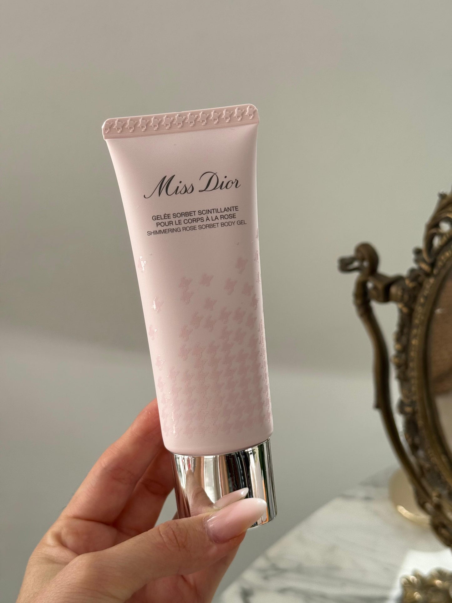 DIOR Miss Dior Shimmering Rose Sorbet Body Gel